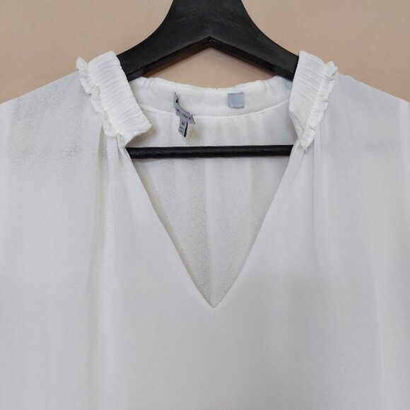 Naked Zebra v neck ruffle neckline detail size medium - Picture 4 of 7